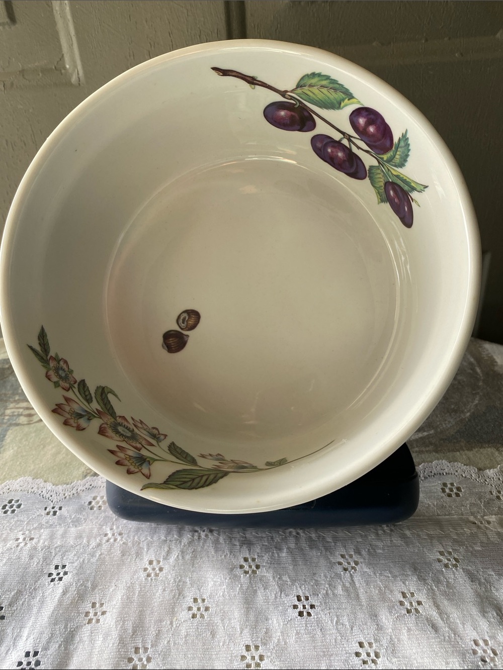 Cordon Blue Ceramic Soufflé Baking Dish White  Purple Plum Floral Motif
